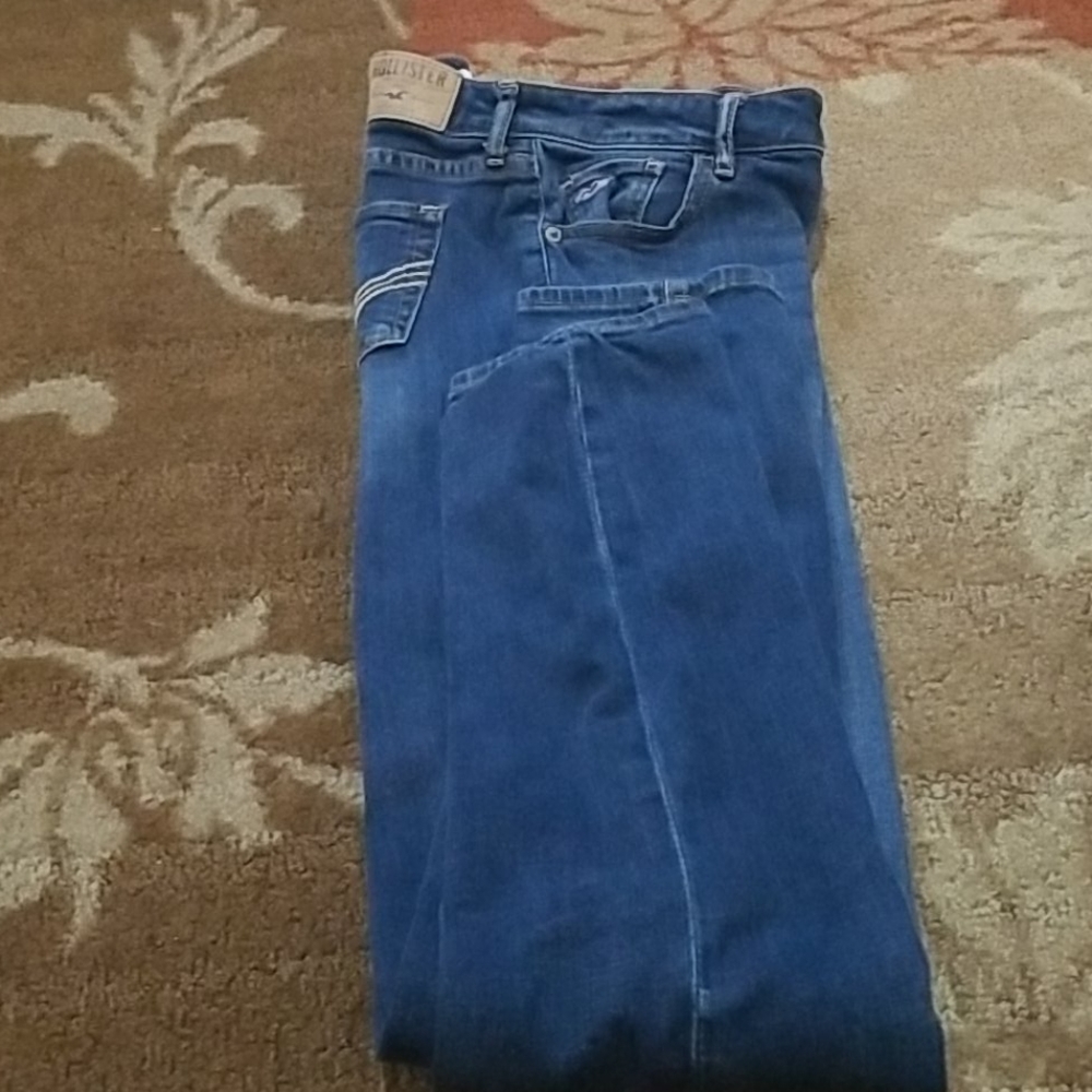 Hollister ladies jeans